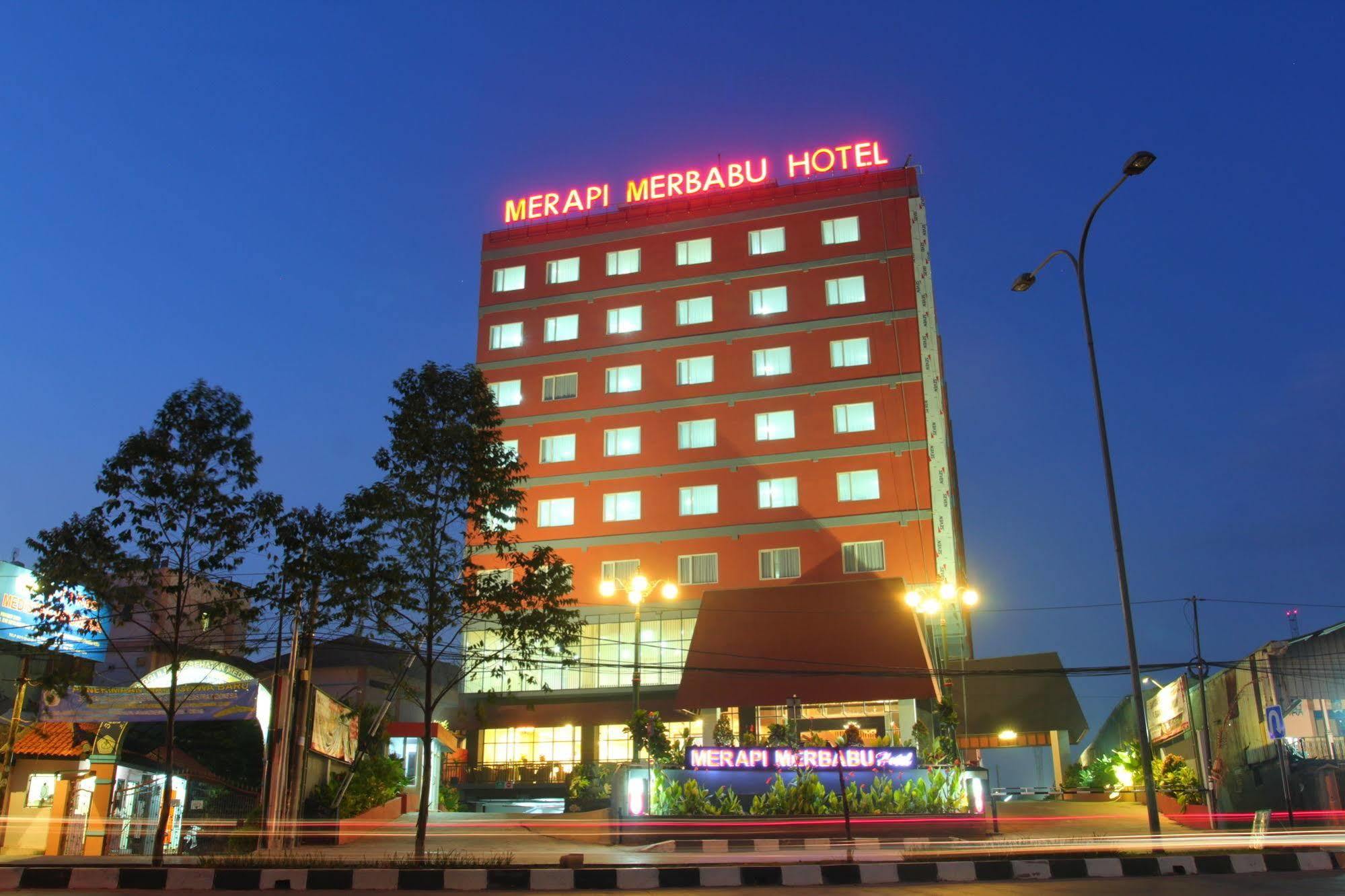 Merapi Merbabu Hotels Bekasi Exterior foto